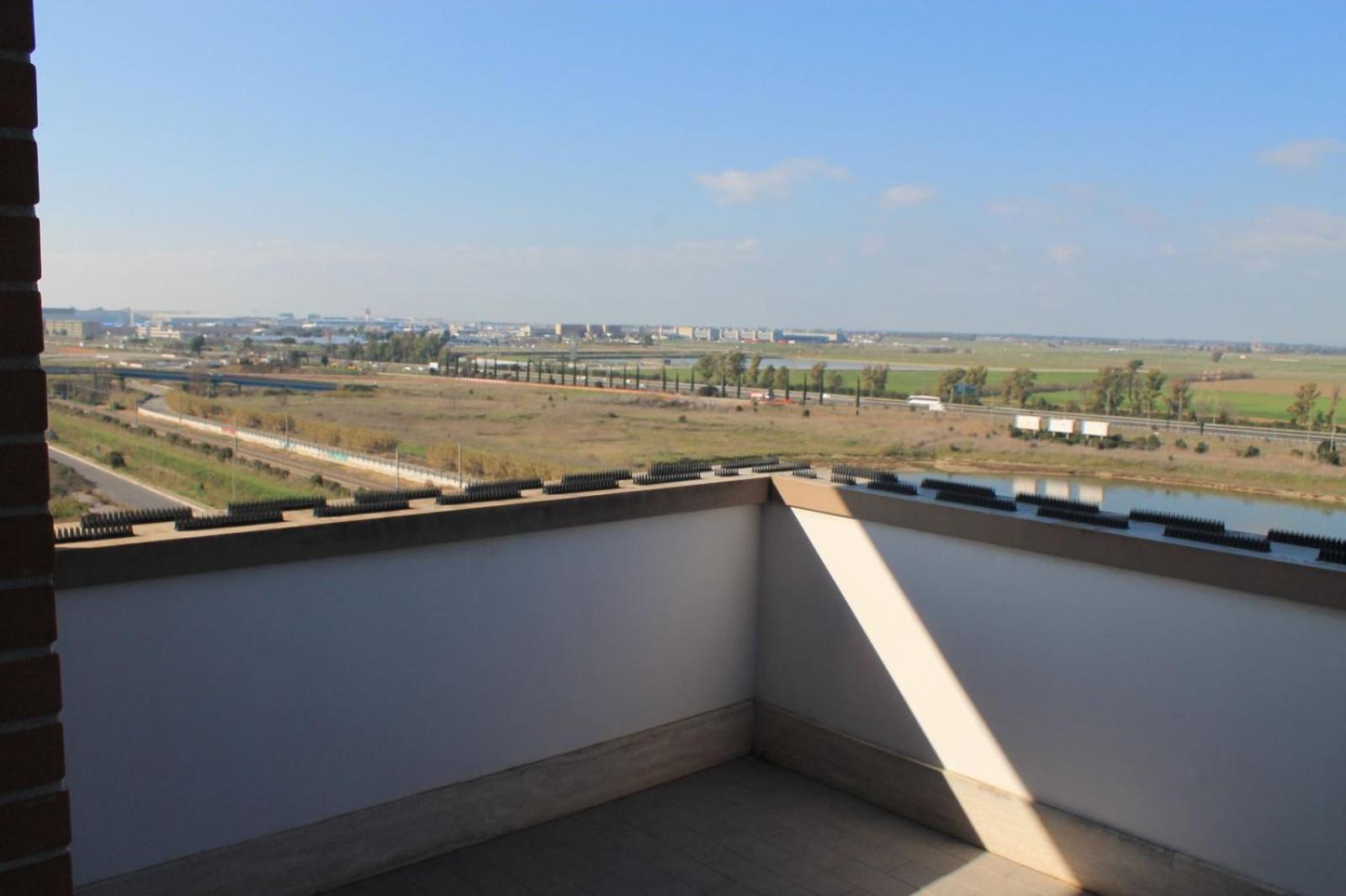 פיומיצ'ינו Giramondo Luxefierairport מראה חיצוני תמונה